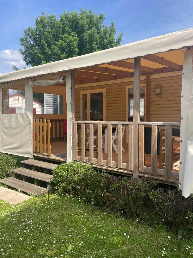 Mobile Home 메쉐르-수르-지롱드 외부 사진